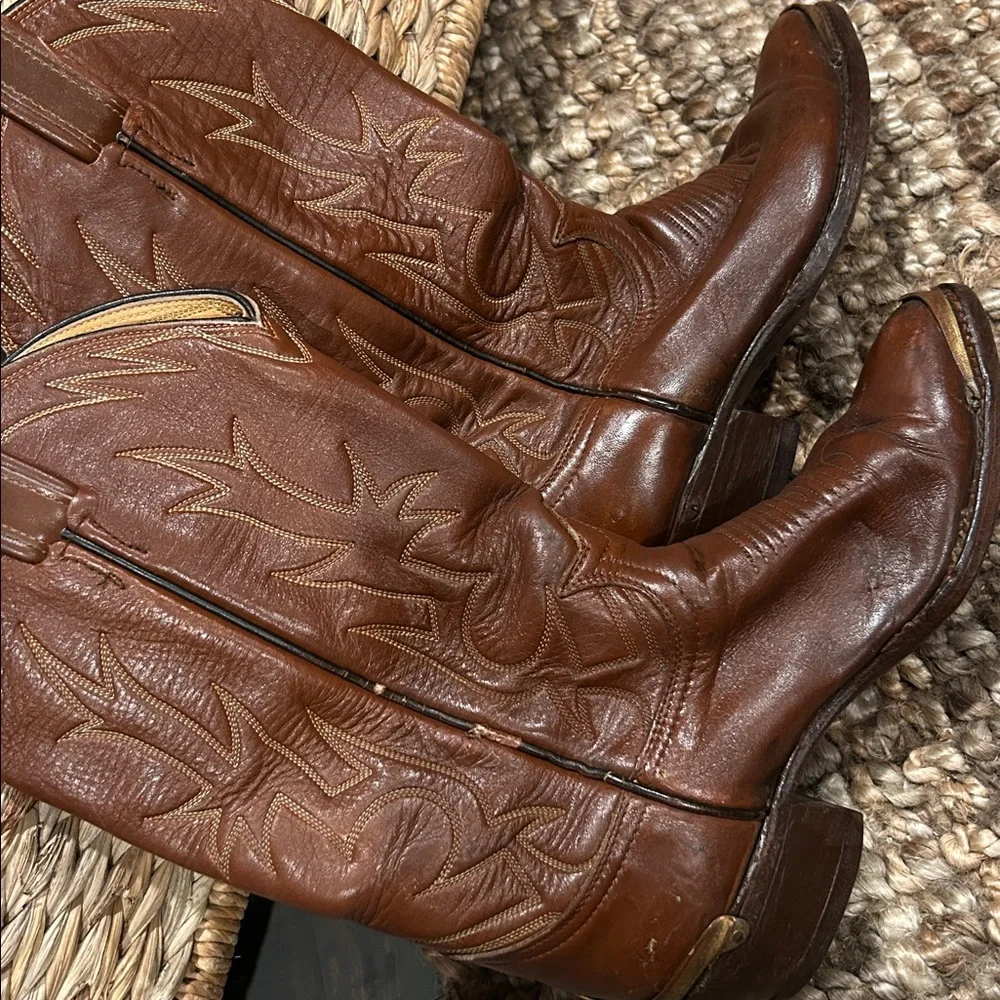 Vintage Tony Lama Women Western Gold Toe Cap Cowboy Boots
